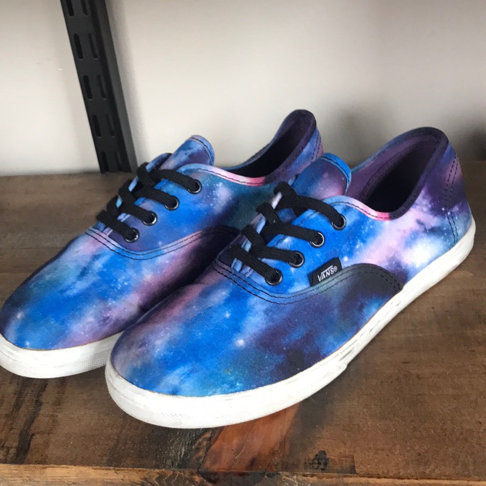 Galaxy Vans